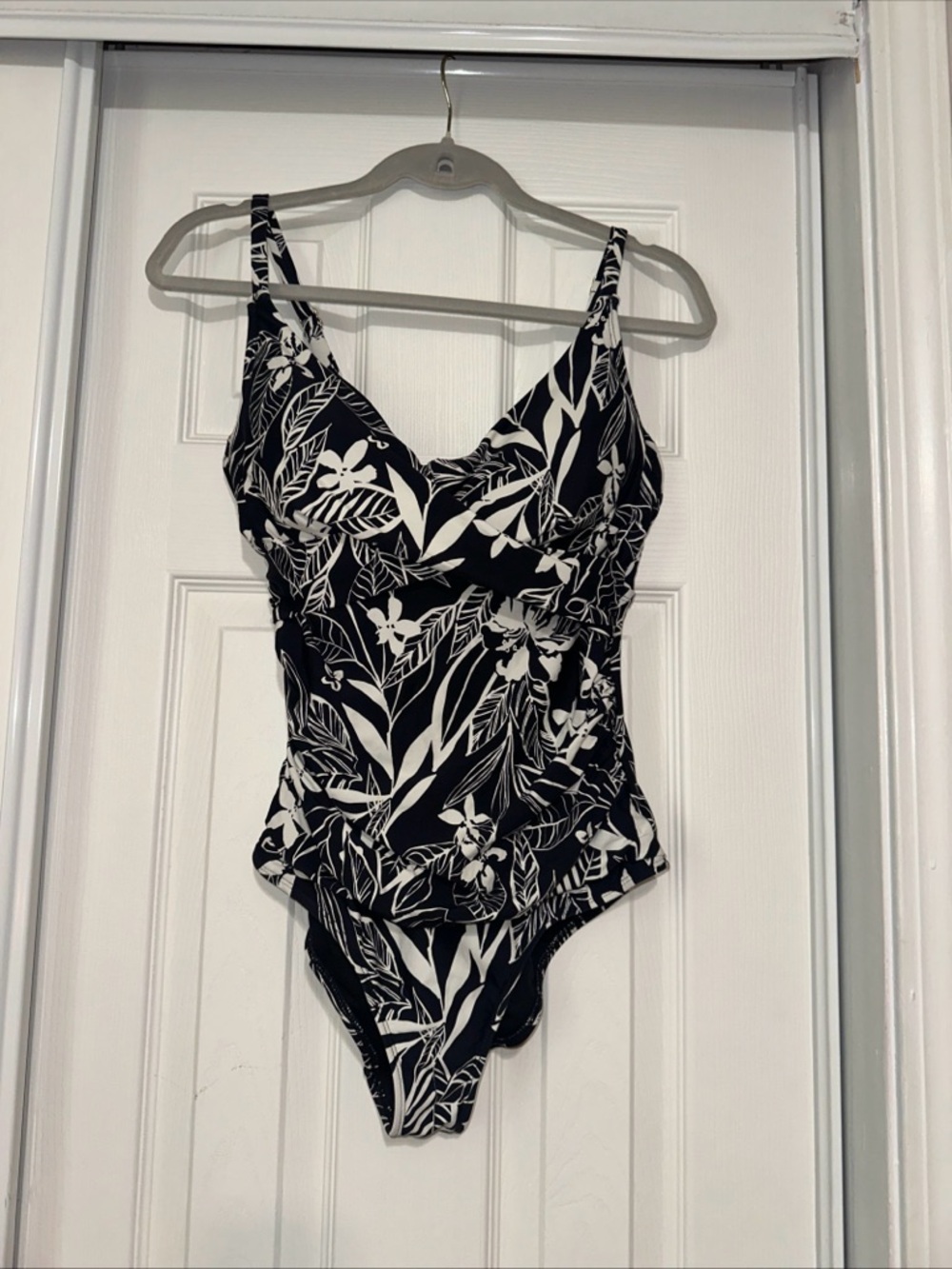 Catalina Black and White Floral Leaf One-Piece Swimsuit - Picture 2 of 9